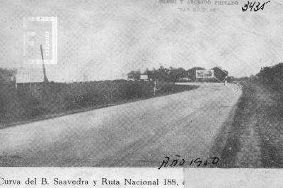 Curva del Bv. Saavedra (Hoy Av. Savio) y Ruta Nacional 188