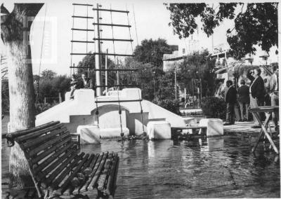 Mástil marinero del Club de Regatas, durante la inundación de 1966