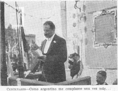 González Oliver disertando