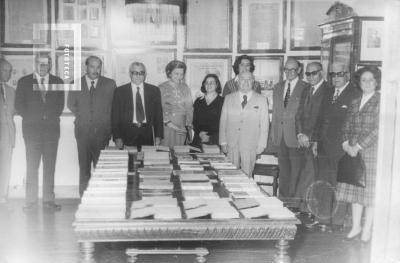 Comisión de homenaje a José Ingenieros. Inauguración Muestra de libros de Ingenieros en el Museo Municipal