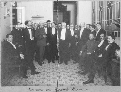 En casa del Coronel Somoza