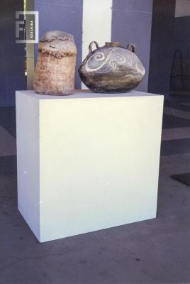 Exposición cerámicas en Estación Terminal de Ómnibus