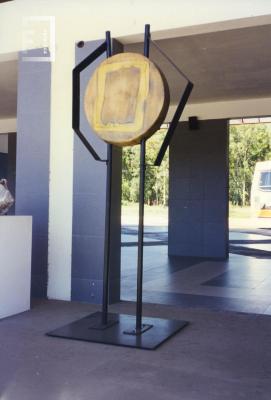 Exposición cerámicas en Estación Terminal de Ómnibus