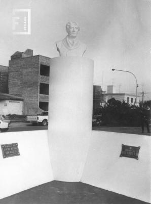 Plaza Manuel Belgrano. Monumento a Manuel Belgrano
