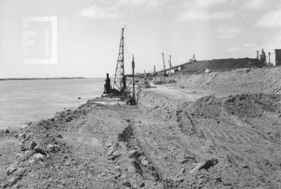 Muelle de Somisa (hacia el SE)