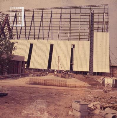 Iglesia del Barrio Somisa en construcción
