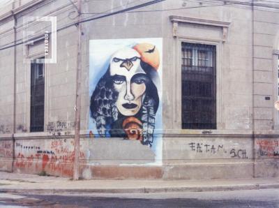 Mural pintado por alumnos de la Escuela de Arte en pared calle de San Nicolás