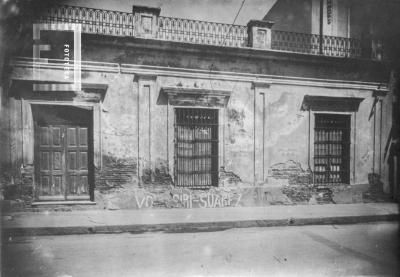 Casa lindera a la escuela Nº 1, donde nació el poeta Horacio Rega Molina