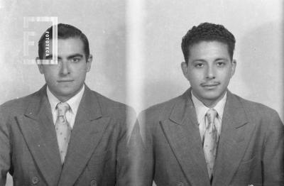 Julio César Villafañe (retrato derecha) y desconocido (izquierda)