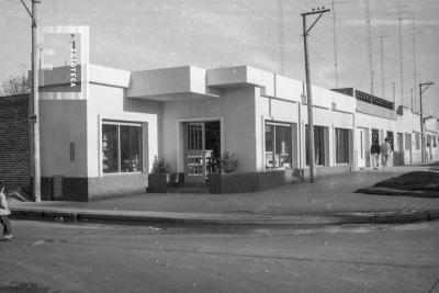 Esquina sur de San Martín y Alberdi