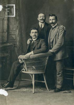 Carlos Bustos, Minsck (o Minsek) y M. Musacchio