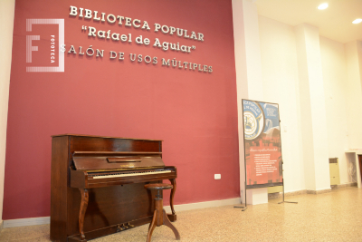 Biblioteca Popular "Rafael de Aguiar"  - Salón de usos múltiples