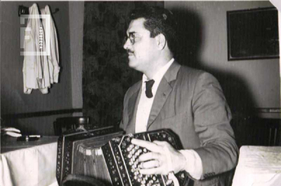 Lanchiotti y su bandoneón