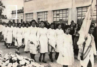 Desfile de alumnos - 30 Aniversario La Emilia 