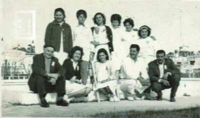 Lanchiotti y jugadoras de bochas 