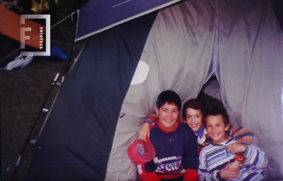 Niños en carpa 