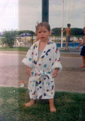 Niña en el club Regatas 