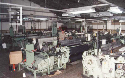 Vista de la sección telares - Fábrica Textil La Emilia