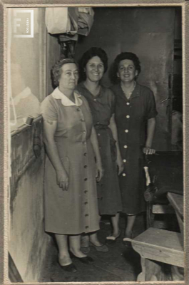 Trabajadoras - Fábrica Textil La Emilia