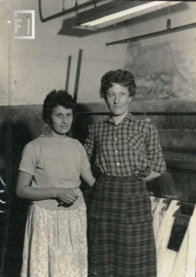 Compañeras de trabajo - F´ábrica textil La Emilia