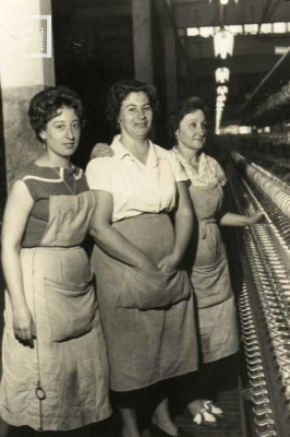 Compañeras de trabajo - Fábrica Textil La Emilia
