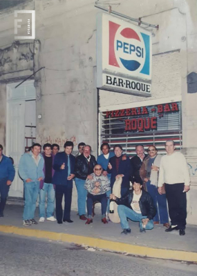Grupo en Bar Roque
