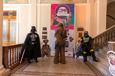 Festival de cine infantil en el Teatro Municipal “Rafael de Aguiar”.