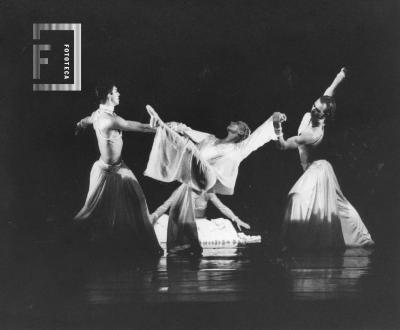 Ballet //Luminescência// (Cristales), coreog. Decio Otero, música Marcelo Petraglia