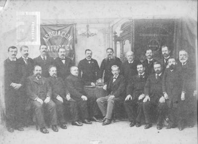 Miembros de la Sociedad Española