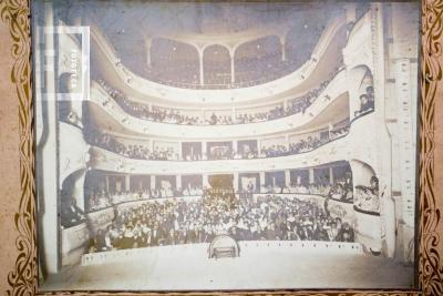 Sala del Teatro Municipal vista desde el escenario