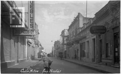 Calle Mitre desde Francia hacia Urquiza