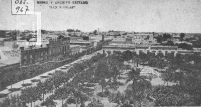 Plaza Mitre, foto tomada desde el Colegio Nacional hacia el sur