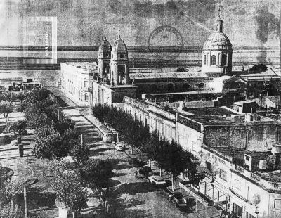 Calle Mitre, Iglesia y Plaza