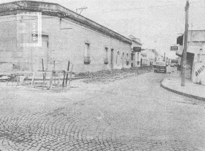 Calle Garibaldi esq. Maipú, obras de desagüe
