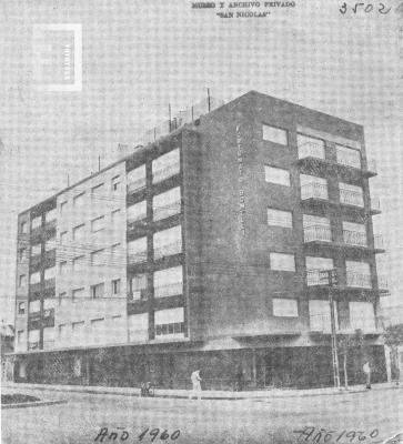 Edificio Bonelli, Savio Esq. Pellegrini