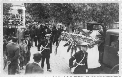 Acto llegada de los restos de Azopardo. Guardias Nacionales, frente a Plaza Mitre