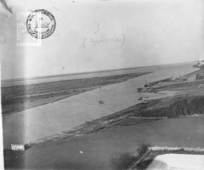 Vista de San Nicolás desde el tanque de las Aguas Corrientes (hacia el este)