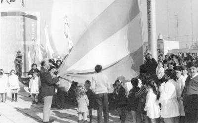 Acto conmemorativo Gral. San Martín, izamiento bandera, Tcnl. Rodríguez