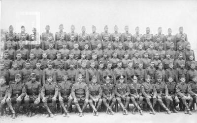 Escuela de Zapadores Pontoneros Z. P. 2. Servicio Militar clase 1919. Soldados