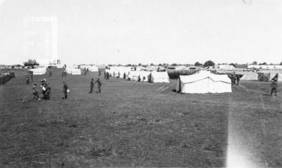 Escuela de Zapadores Pontoneros Z. P. 2. Servicio Militar clase 1917. Campamento