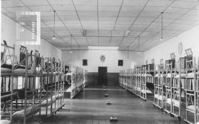 Escuela de Zapadores Pontoneros Z. P. 2. Servicio Militar clase 1919. Dormitorio de tropa