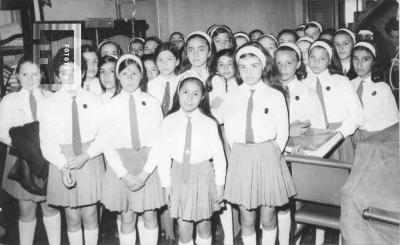 Alumnas integrantes de la Feria de Ciencias, Colegio M. Auxiliadora, visitan diario El Norte