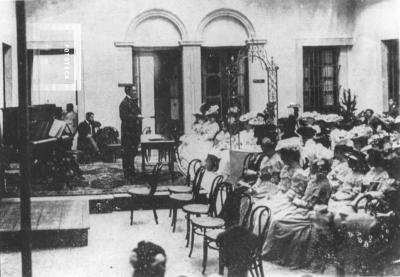 Acto de inauguración del Colegio Nacional. Habla el Rector Fundador, Dr. Martín Giménez