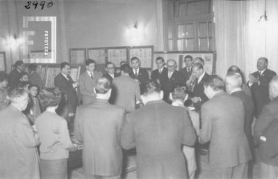 Exposición del Sesquicentenario, Federación de Comercio e Industria, entrega de diplomas