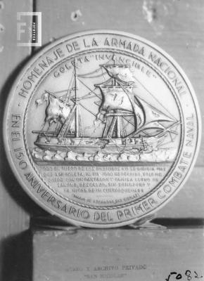Medalla Homenaje a Armada Nacional en el 150º aniversario del Primer Combate Naval
