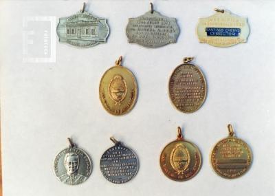 Parte de la colección de medallas de G. S. Chervo