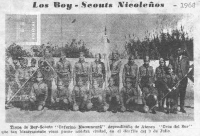 Boy Scouts //Ceferino Namuncurá//, del Ateneo //Cruz del Sur. Desfile del 9 de Julio