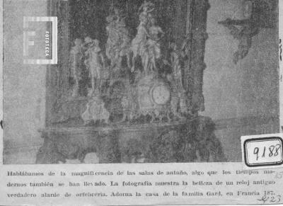 Reloj antiguo casa Flia. Gard