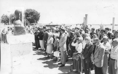 Inauguración busto de Ginés García, en plaza de los Poetas